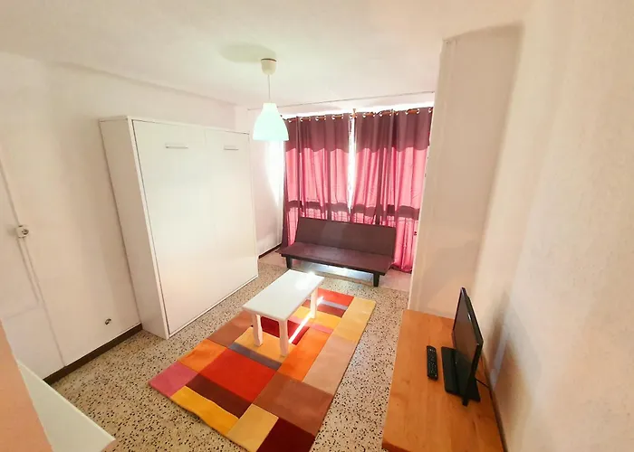 Apartmán Estudio Karina Beach-4 *