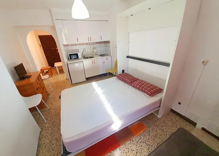 Estudio Karina Beach-4 * Empuriabrava
